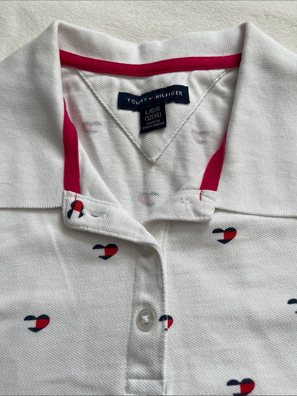 Tommy Hilfiger Hearts Polo Shirt♥️ - Picture 4 of 6